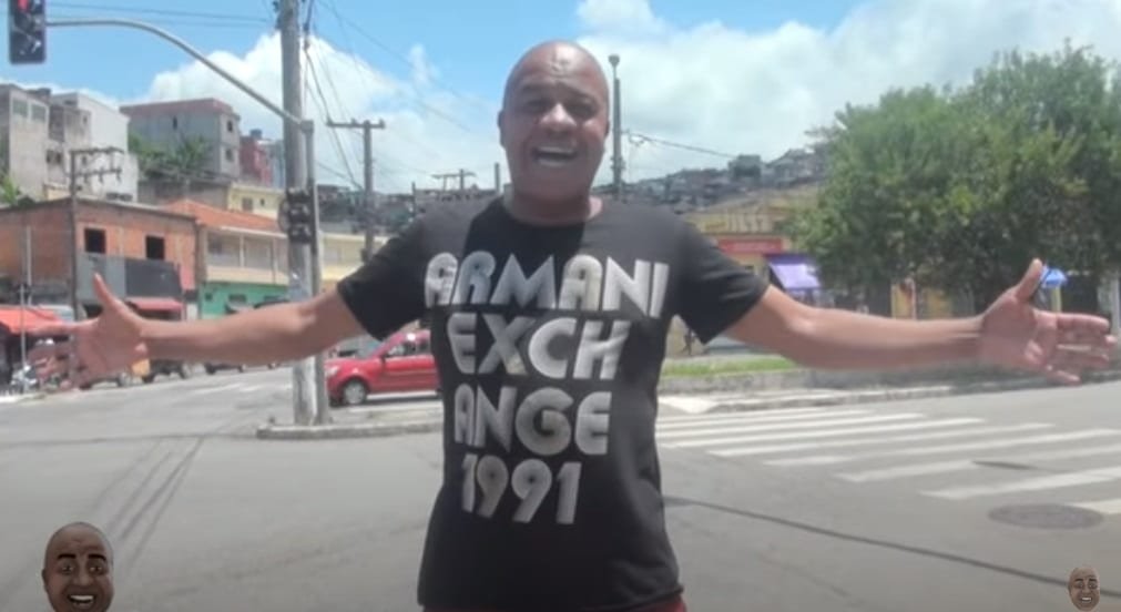 Pegadinha com toninho tornado e os 3 panguando na praça publica #tonin